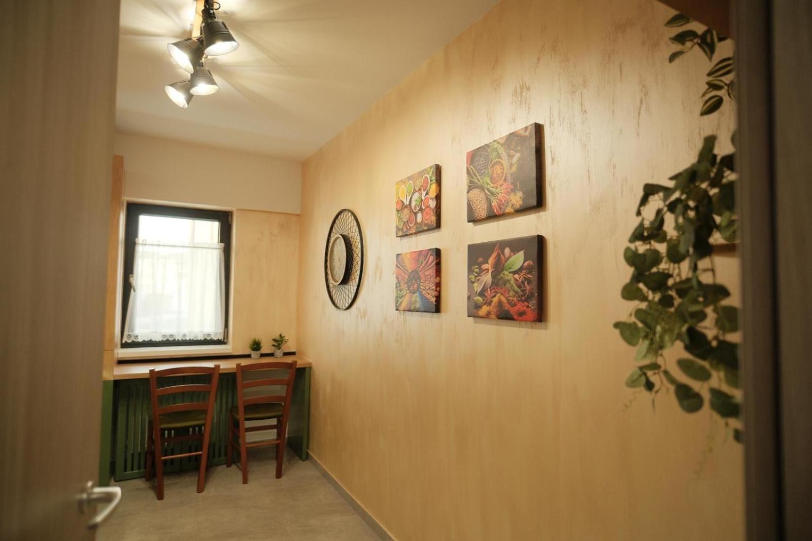 Green Studio Targu Neamt Luaran gambar